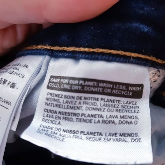 Levis 712 Dark Wash Slim Leg Like New - Picture 10 of 13